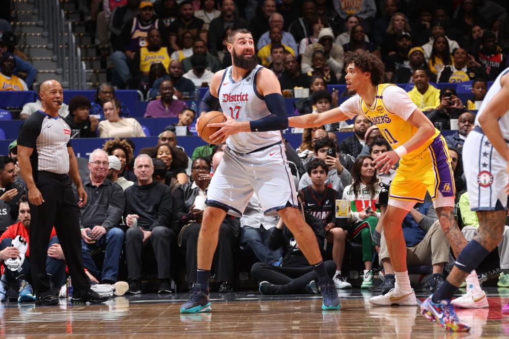 彼此支持的 彼此支持的